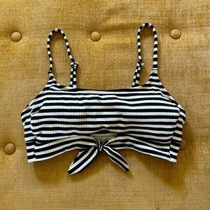 Xhilaration Bikini top - sz M